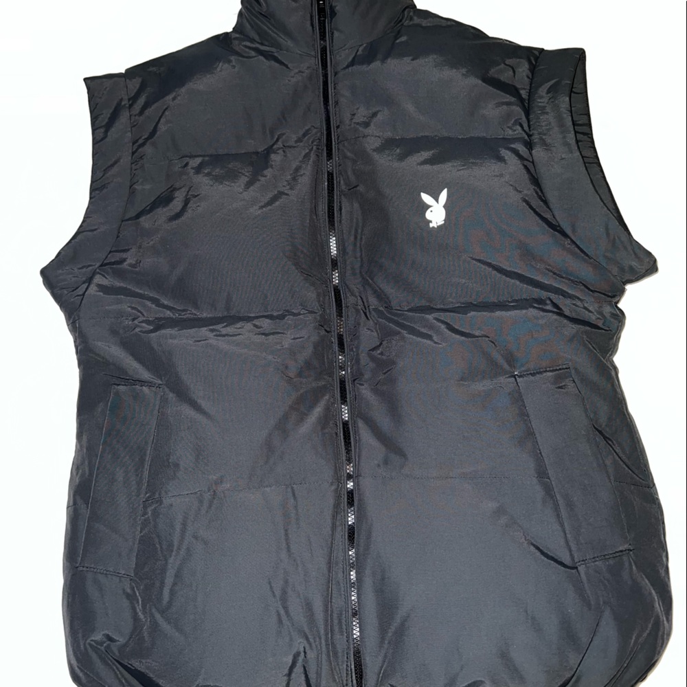 New oversized pacsun playboy vest